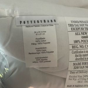 NWT pottery barn down alternative insert for 24 x 24 pillow.